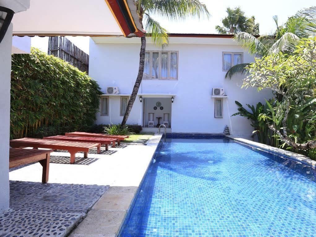 Reddoorz @ Umalas Seminyak Exterior foto